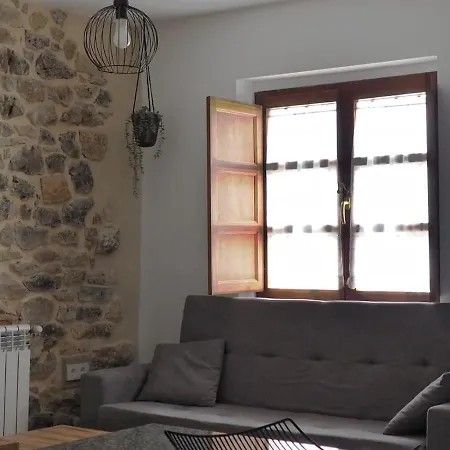 El Apartamentuco * Pechón